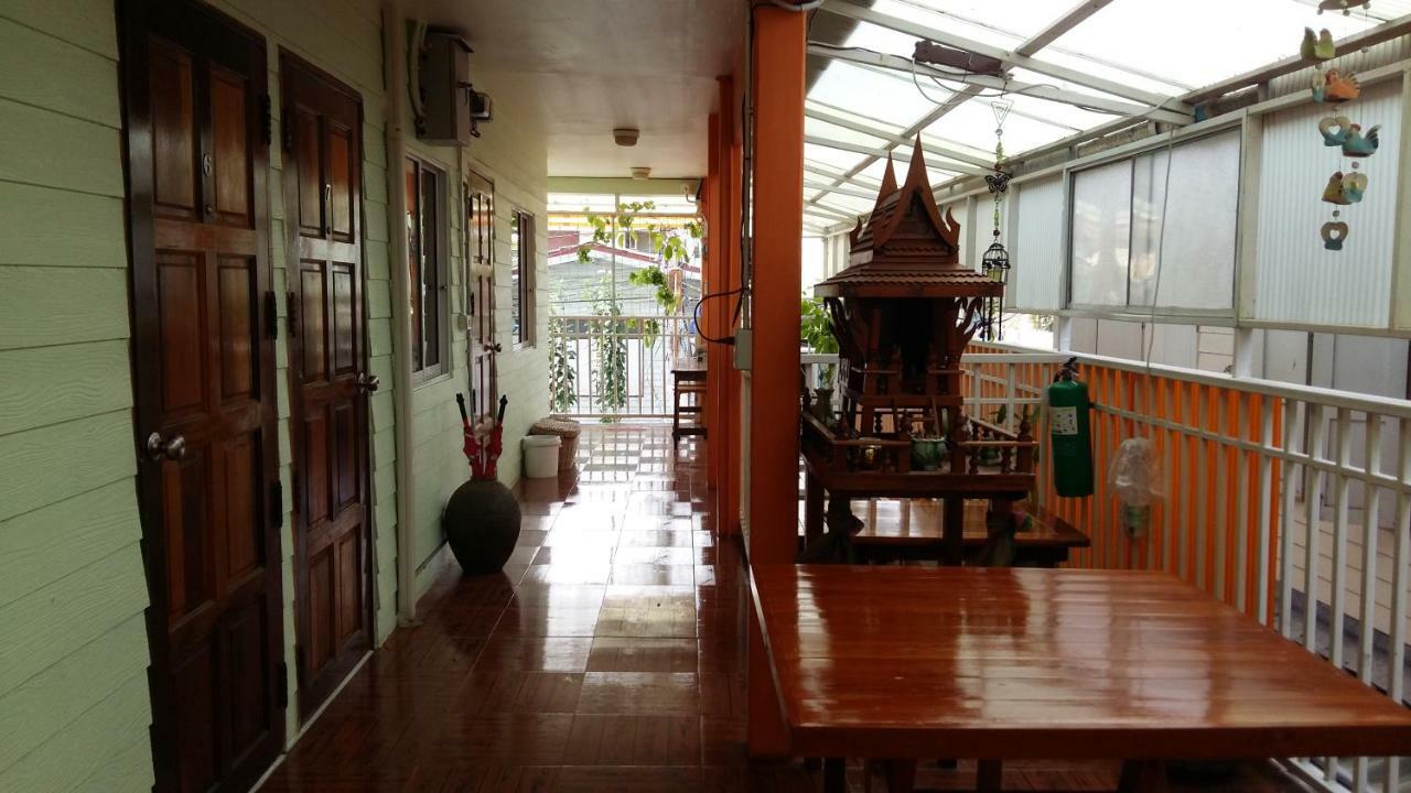 Jutharat Home Phra Nakhon Si Ayutthaya Exterior foto